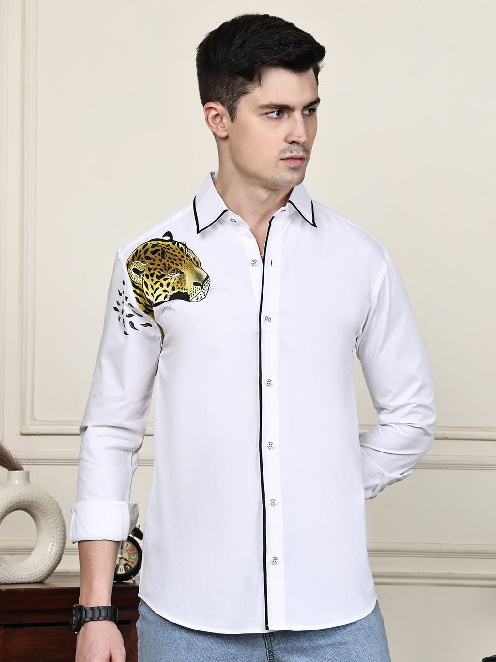 Kamizz White Leopard — Hand-Painted Edition