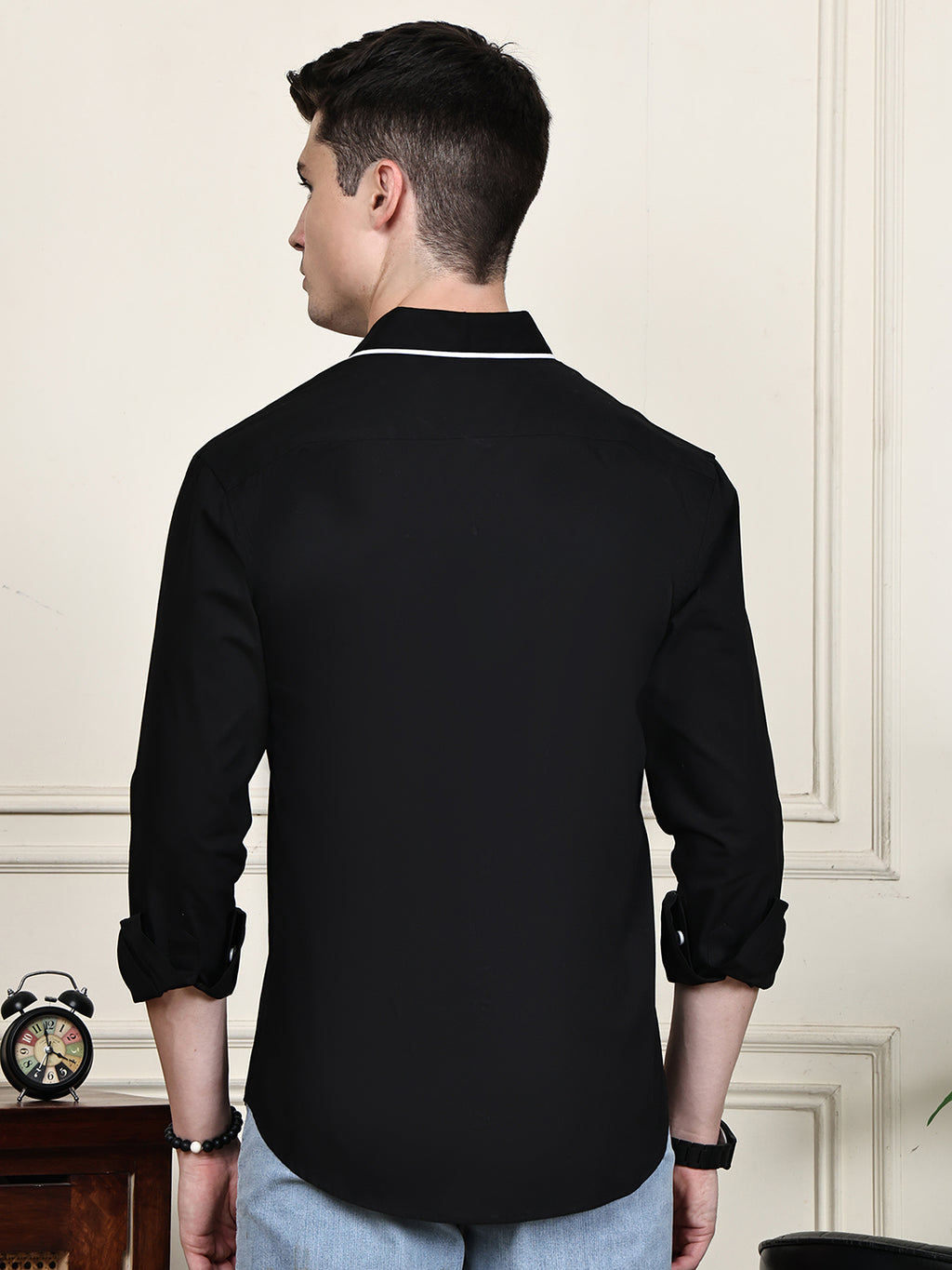 Kamizz Black Lion — Hand-Painted Edition